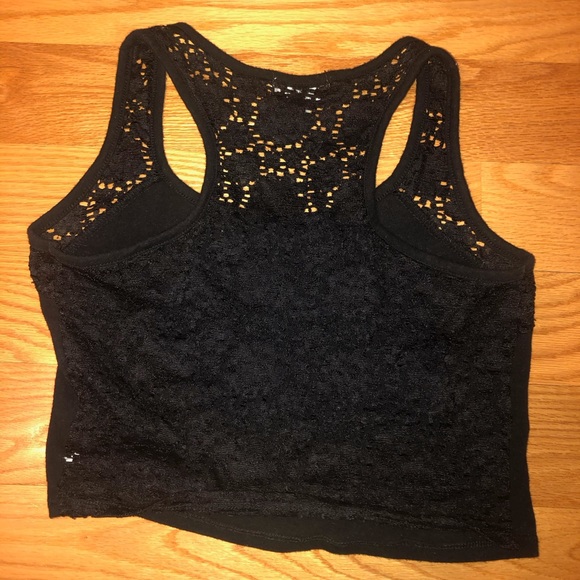 Black tank crop top - Picture 2 of 3